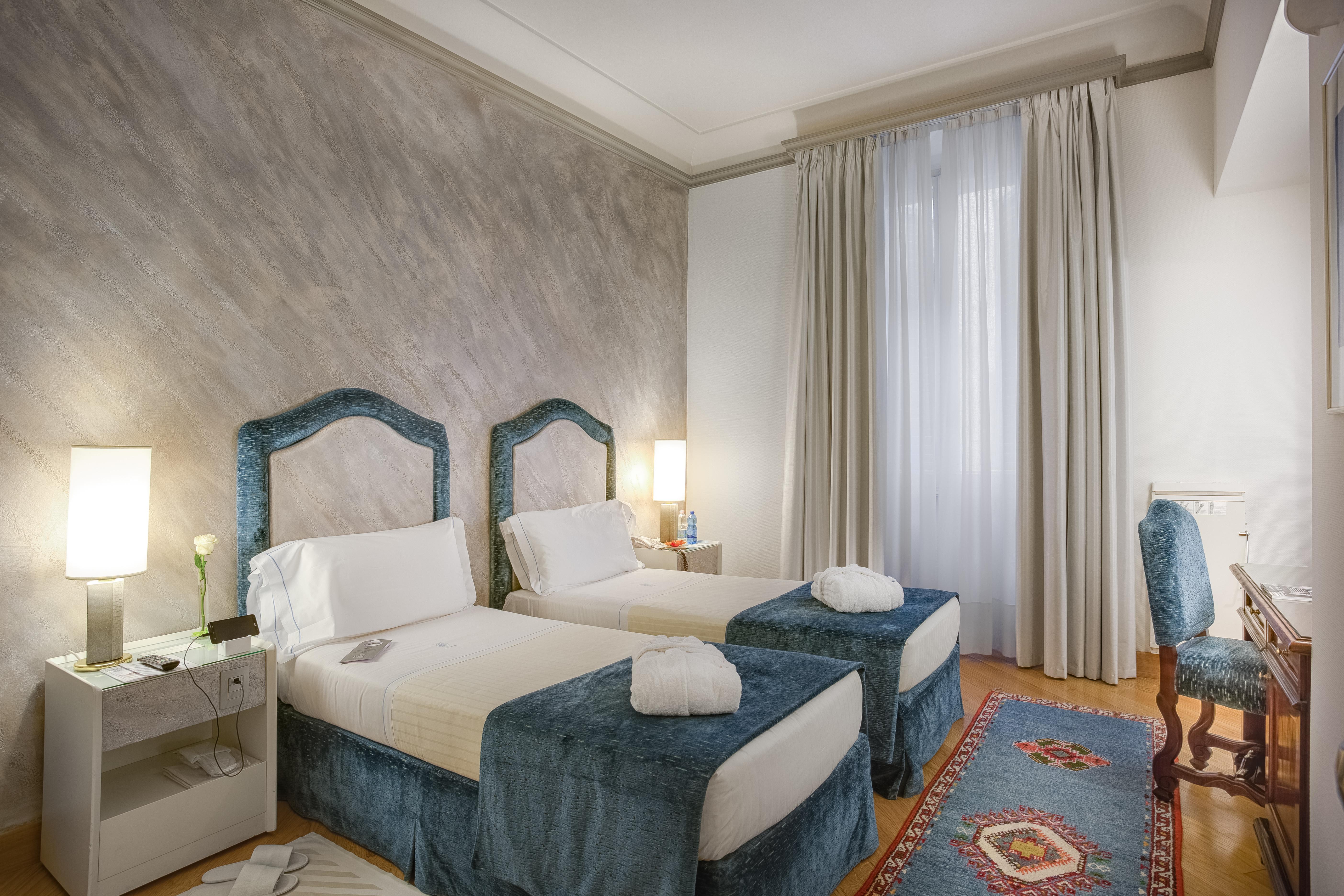 Rivoli Boutique Hotel Firenze Bagian luar foto