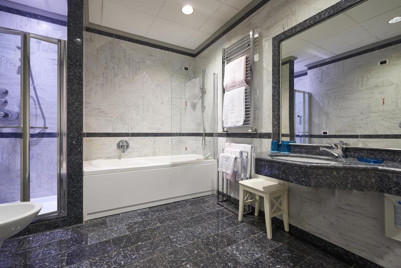 Rivoli Boutique Hotel Firenze Bagian luar foto