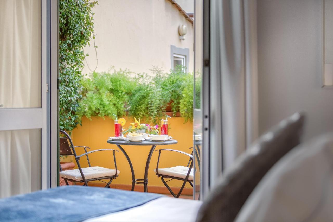 Rivoli Boutique Hotel Firenze Bagian luar foto